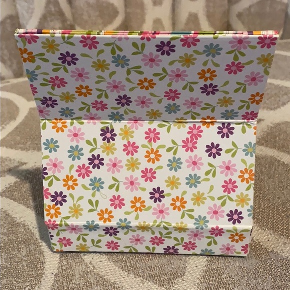 Markings Pop-Up Photo Frame Note Caddy - Picture 5 of 5